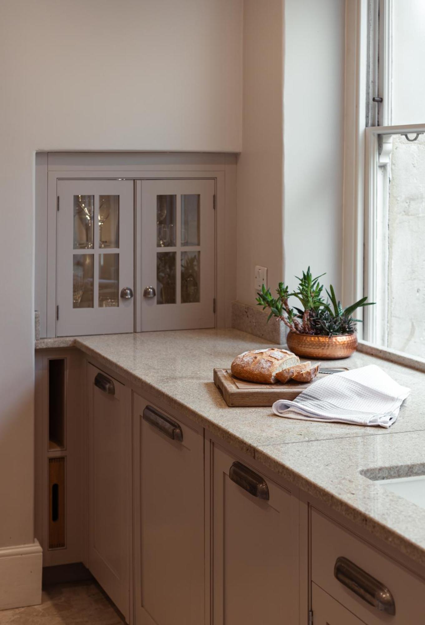 Villa Cambridge House Bath Esterno foto